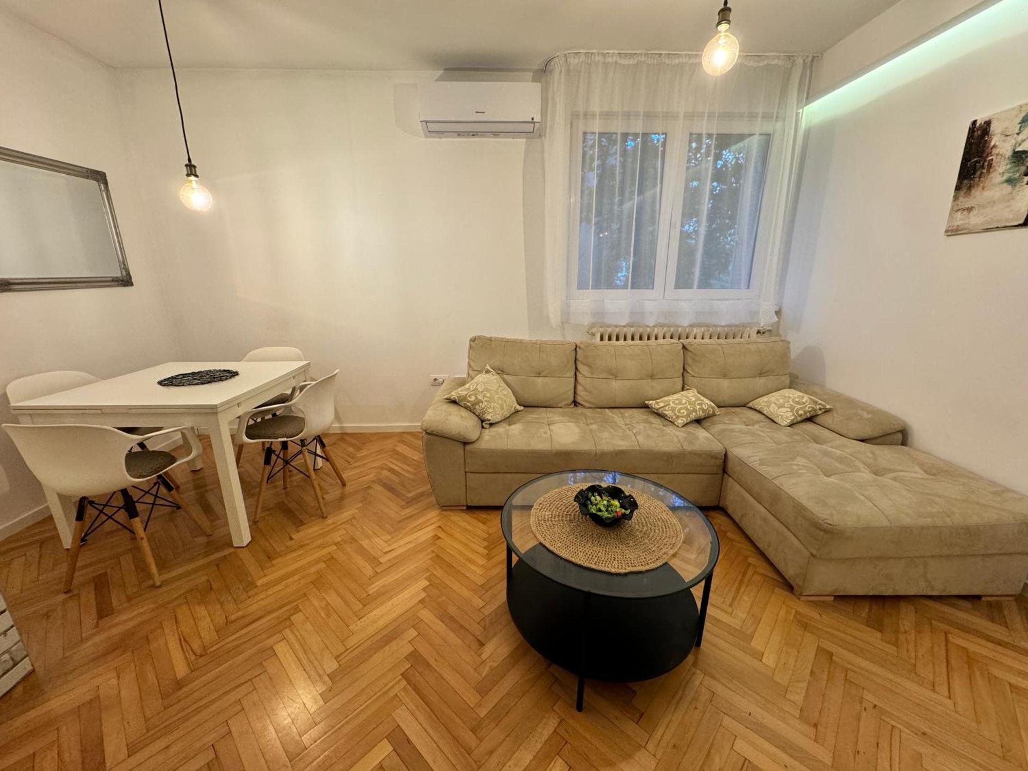 Aurora Apartman Belgrád Kültér fotó